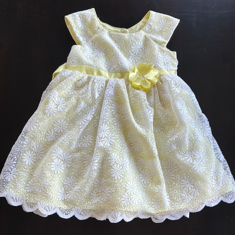 Yellow and White Floral Dress size 3T